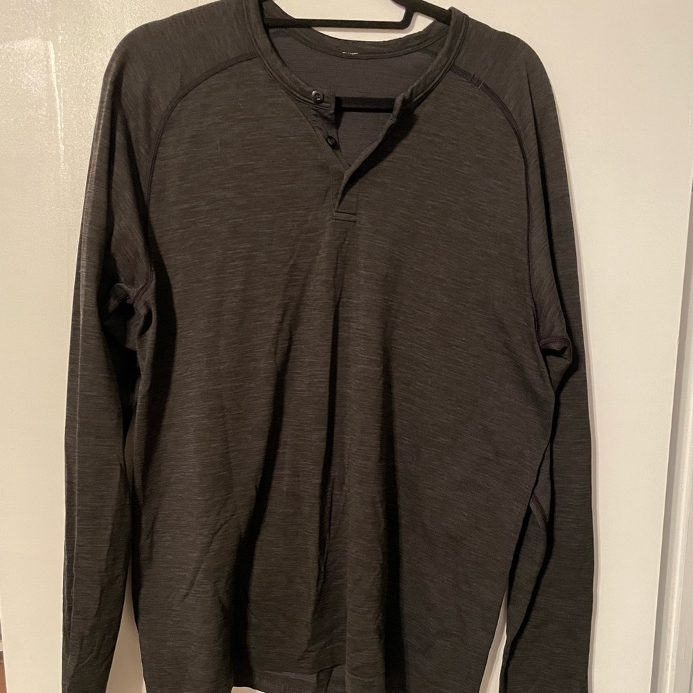Mens Large Lululemon Mental Vent Henley